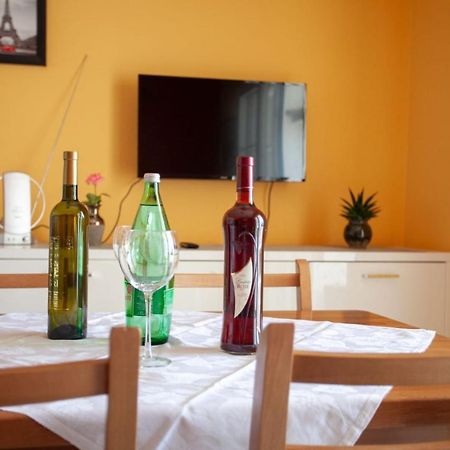Ferienwohnung Dispet Dugi Rat Exterior foto