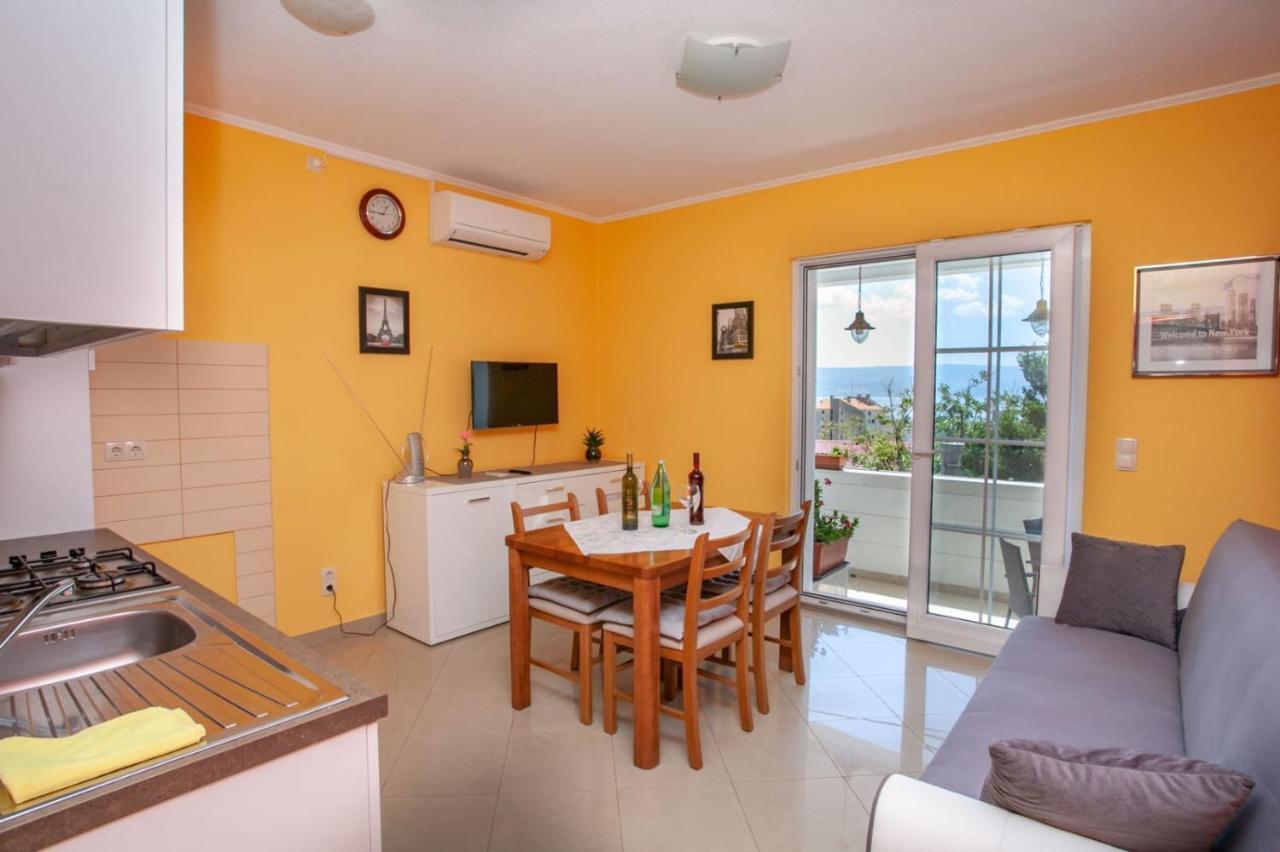 Ferienwohnung Dispet Dugi Rat Exterior foto