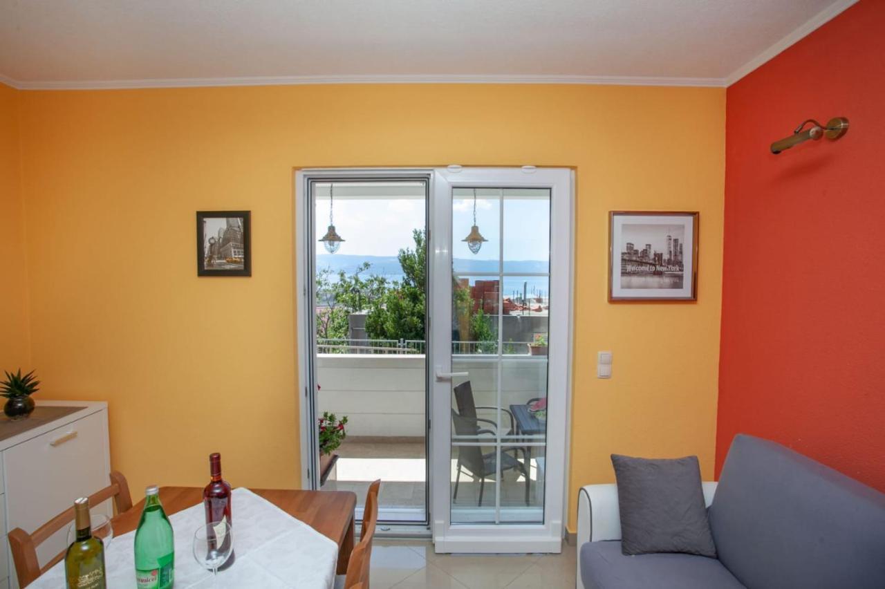 Ferienwohnung Dispet Dugi Rat Exterior foto
